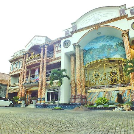 Delaga Biru Convention Hotel بوكور المظهر الخارجي الصورة