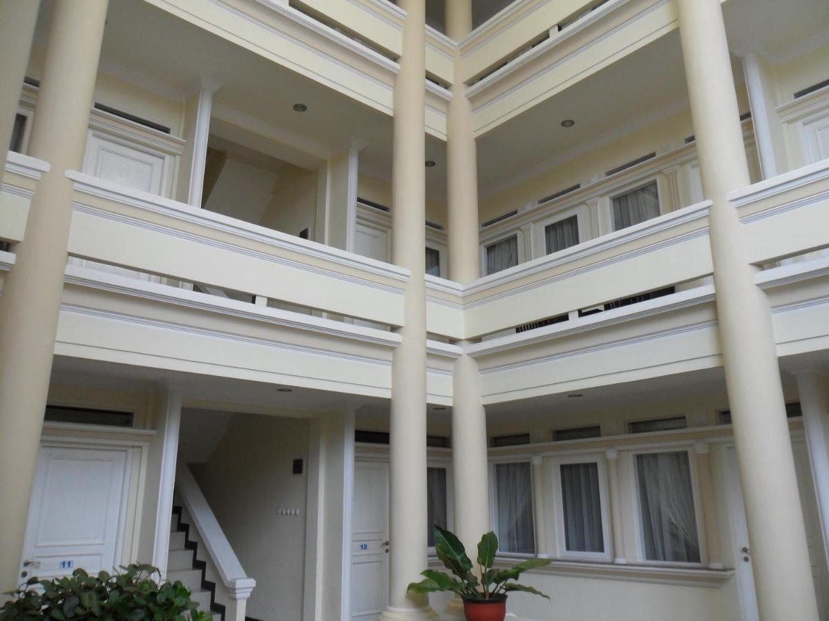 Delaga Biru Convention Hotel بوكور المظهر الخارجي الصورة